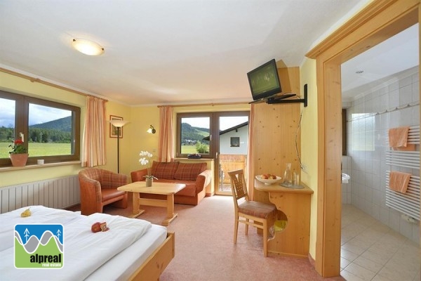 Hotel  Bed  Breakfast with 11 guest rooms in Tirol Austria