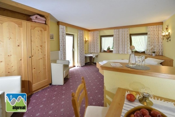 Pension 11 Gästezimmer in Tirol Österreich