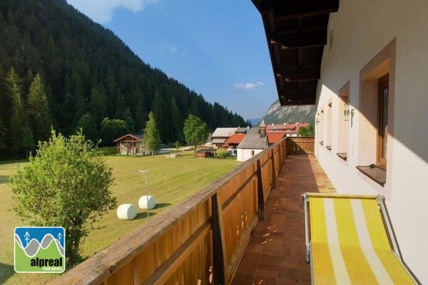 Hotel  Bed  Breakfast with 11 guest rooms in Tirol Austria