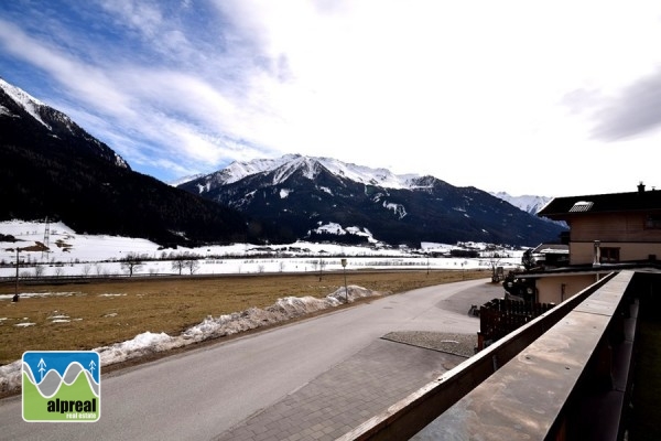 Appartementhuis met 3 appartementen Bramberg am Wildkogel Salzburgerland Oostenrijk