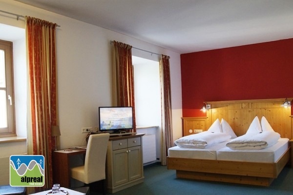 3 Star hotel 60 beds Salzburg Austria