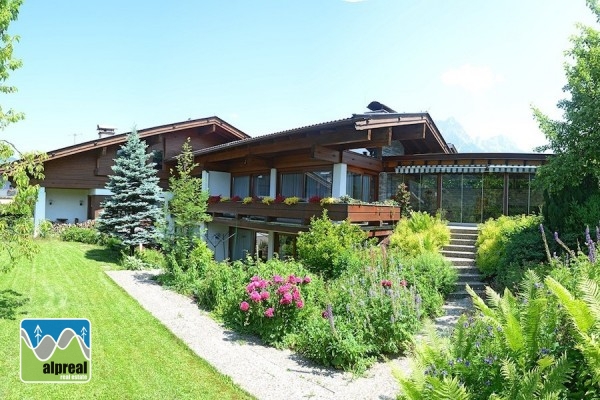 Landhaus Saalfelden Salzburg Österreich